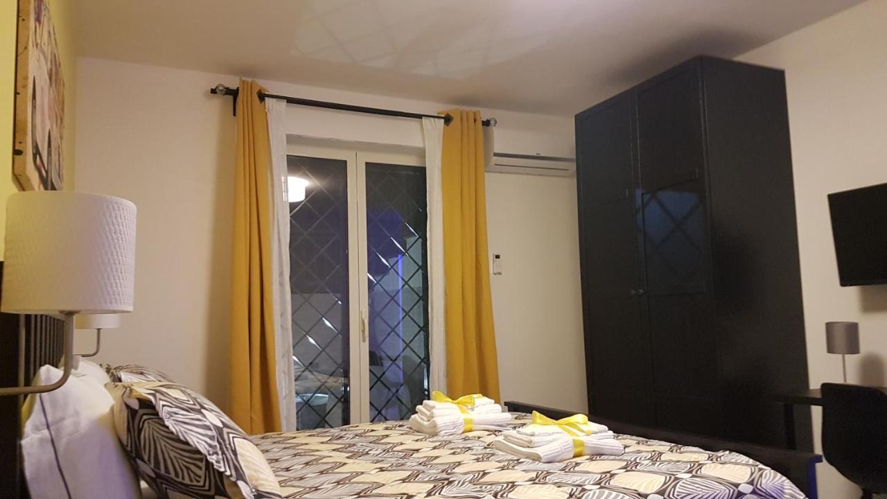 Mareluna B&B Кастелламмаре-ди-Стабия Экстерьер фото